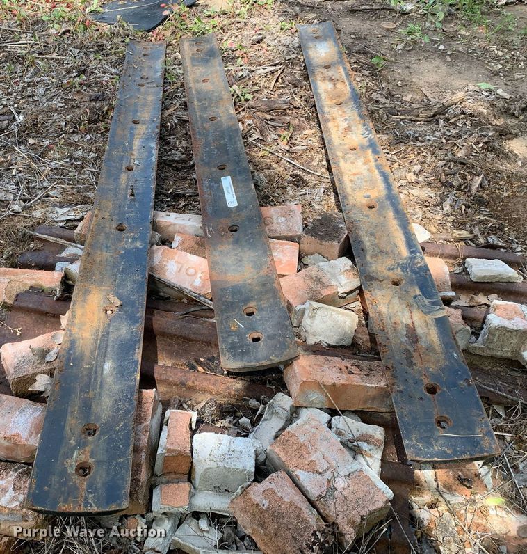 image for item LH9580 (3) cutting edges