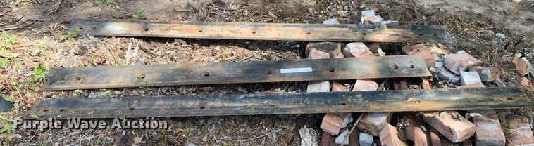 image for item LH9580 (3) cutting edges