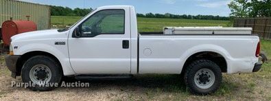 image for item LH9582 2002 Ford F250 Super Duty  pickup truck