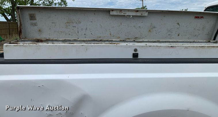 image for item LH9582 2002 Ford F250 Super Duty  pickup truck