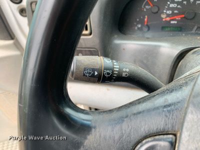 image for item LH9582 2002 Ford F250 Super Duty  pickup truck