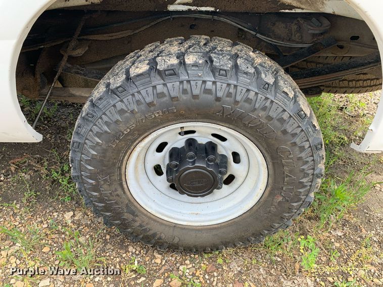 image for item LH9582 2002 Ford F250 Super Duty  pickup truck