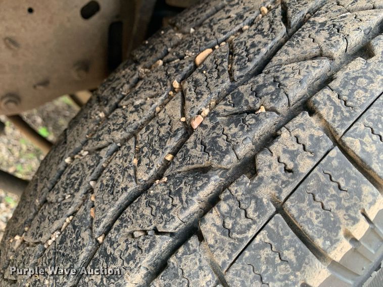 image for item LH9582 2002 Ford F250 Super Duty  pickup truck