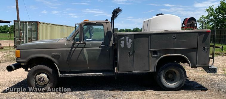 image for item LH9584 1989 Ford F350  utility bed pickup truck