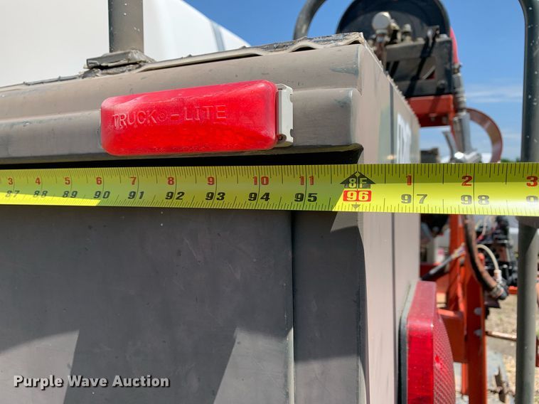 image for item LH9584 1989 Ford F350  utility bed pickup truck