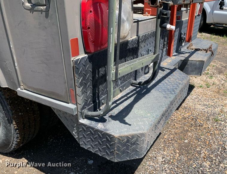 image for item LH9584 1989 Ford F350  utility bed pickup truck