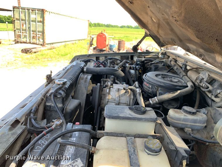 image for item LH9584 1989 Ford F350  utility bed pickup truck