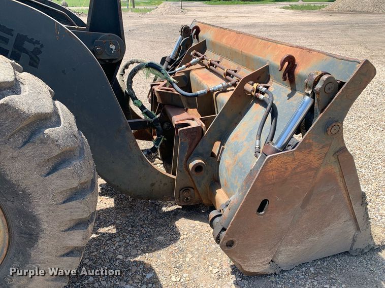 image for item LH9585 1991 Dresser 520C  wheel loader