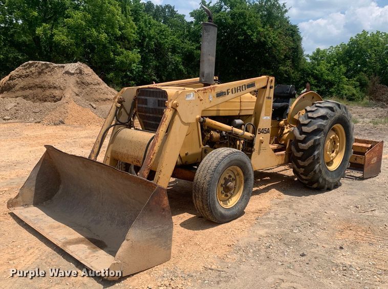 image for item LH9640 Ford 545A  tractor