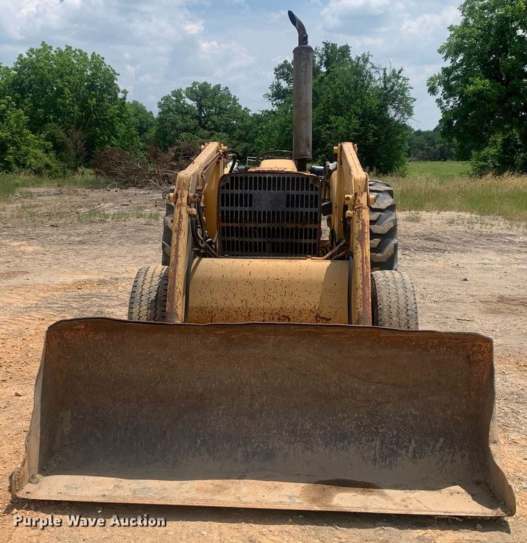 image for item LH9640 Ford 545A  tractor