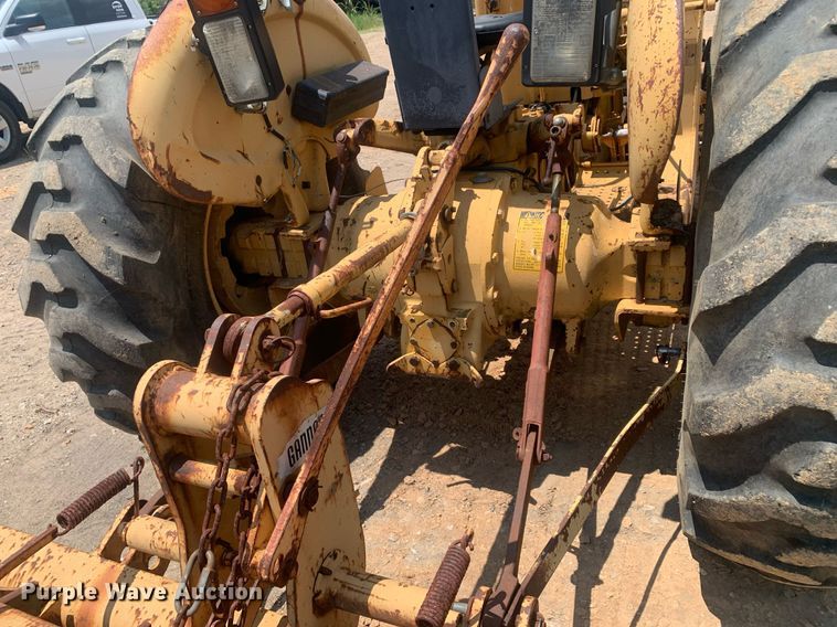 image for item LH9640 Ford 545A  tractor
