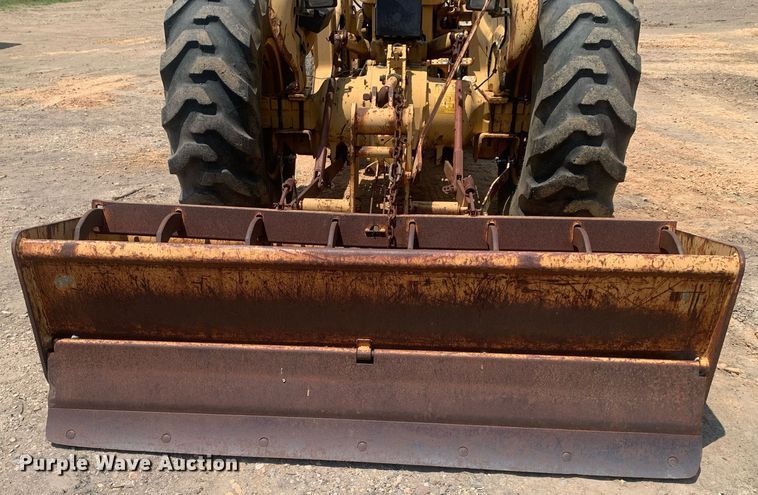 image for item LH9640 Ford 545A  tractor