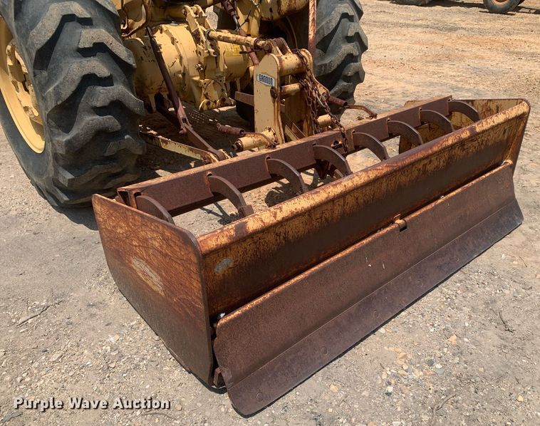 image for item LH9640 Ford 545A  tractor