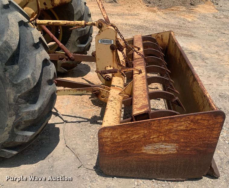 image for item LH9640 Ford 545A  tractor