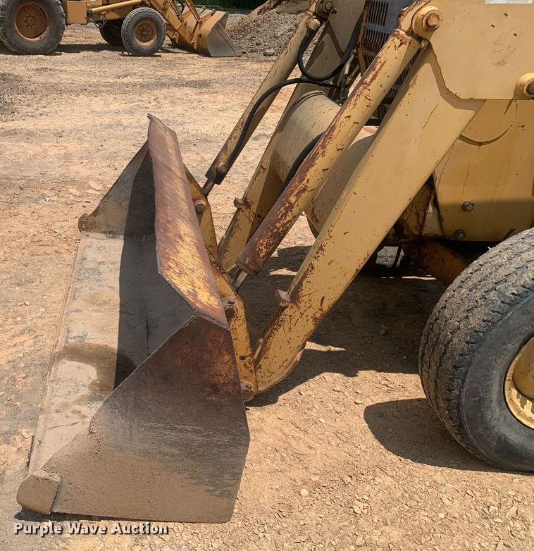 image for item LH9640 Ford 545A  tractor