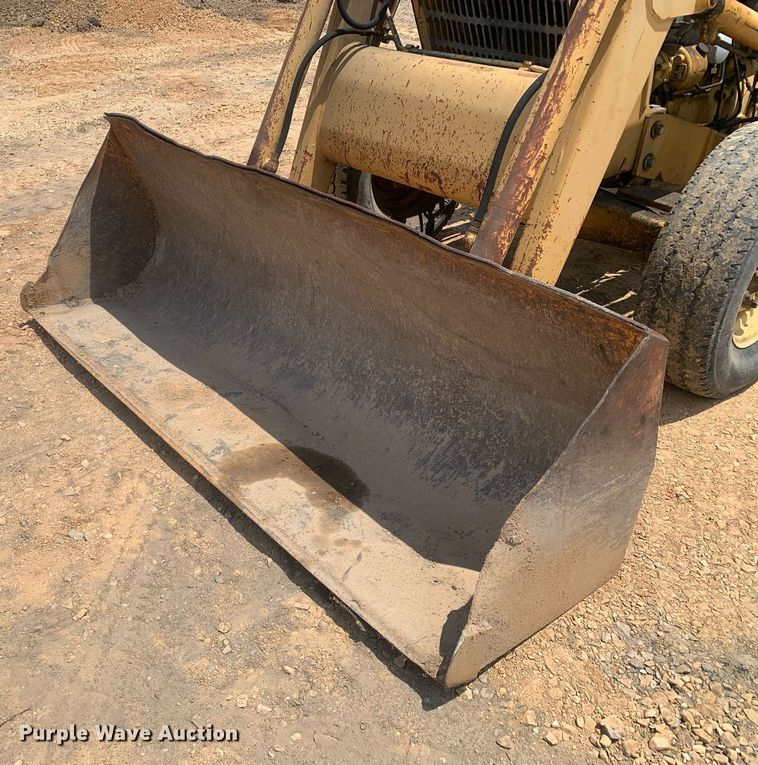 image for item LH9640 Ford 545A  tractor
