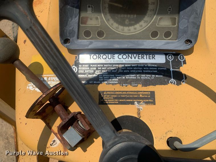 image for item LH9640 Ford 545A  tractor