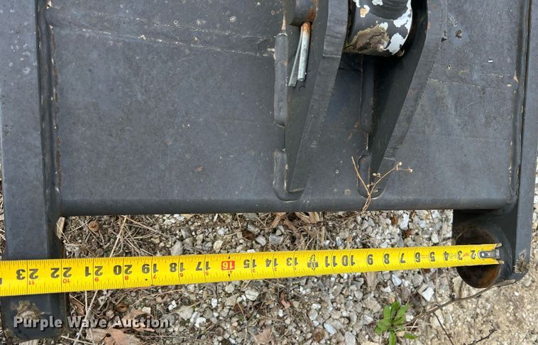 image for item LI9588 Champion 710A Series III  motor grader