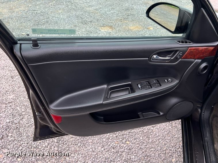 image for item LI9709 2008 Chevrolet Impala LS