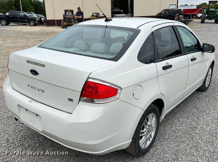 image for item LI9710 2010 Ford Fusion SE