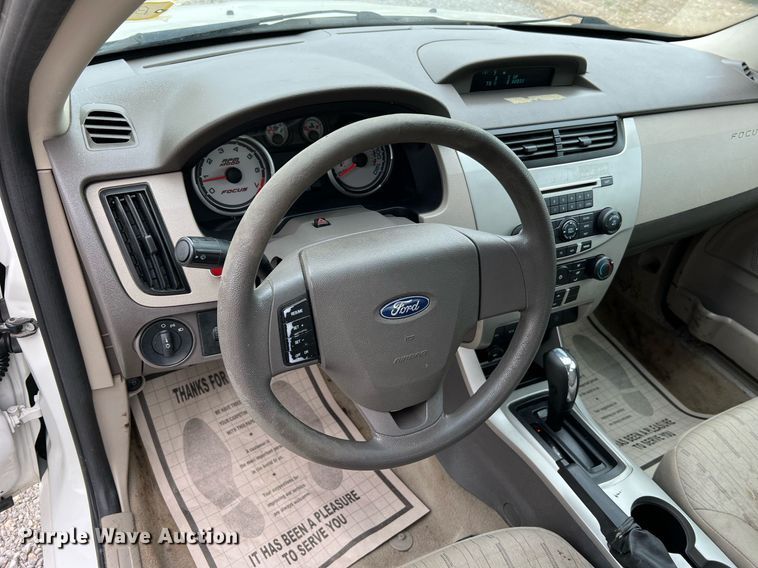 image for item LI9710 2010 Ford Fusion SE