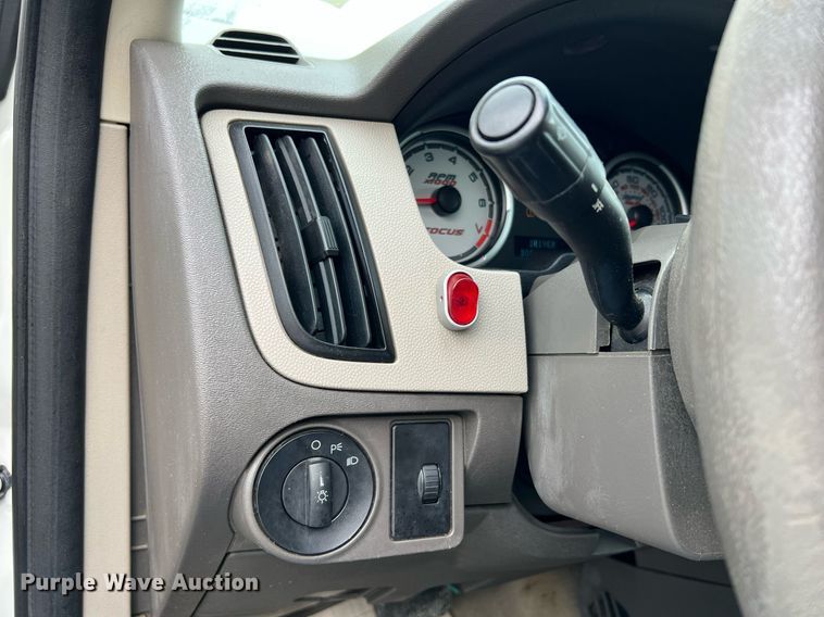 image for item LI9710 2010 Ford Fusion SE