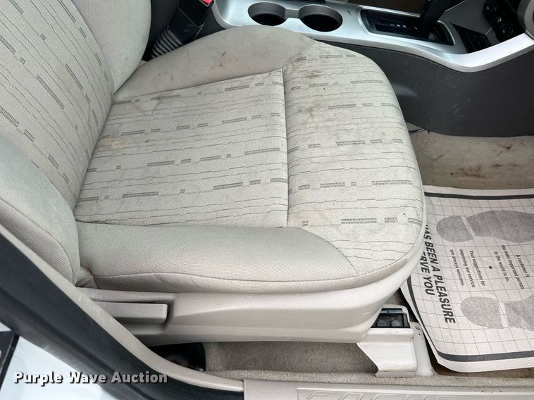 image for item LI9710 2010 Ford Fusion SE