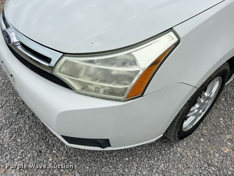 image for item LI9710 2010 Ford Fusion SE