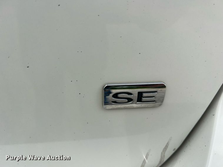 image for item LI9710 2010 Ford Fusion SE