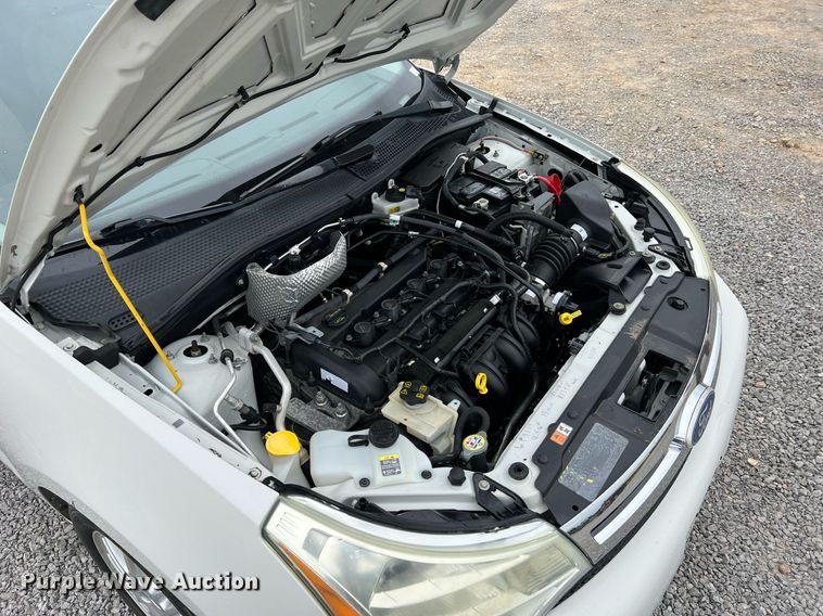 image for item LI9710 2010 Ford Fusion SE