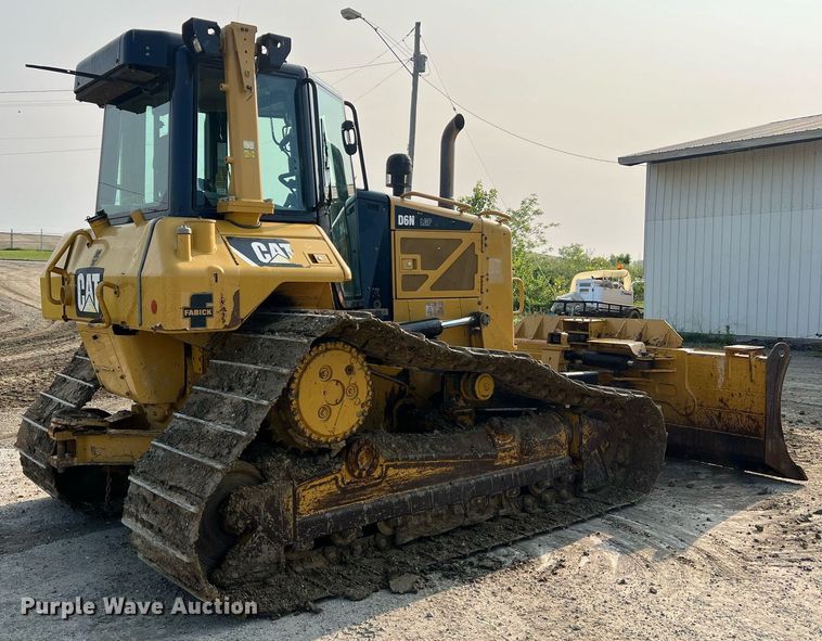 image for item LI9775 2014 Caterpillar D6N LGP  dozer