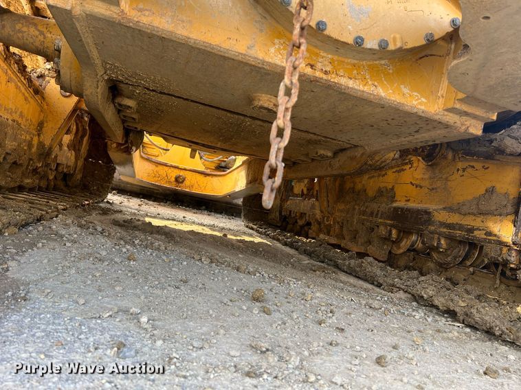 image for item LI9775 2014 Caterpillar D6N LGP  dozer