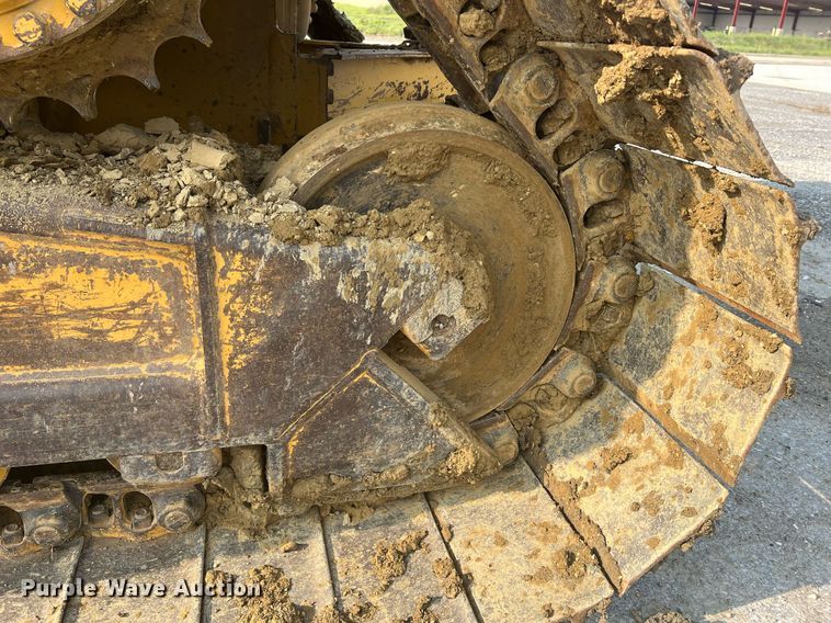 image for item LI9775 2014 Caterpillar D6N LGP  dozer