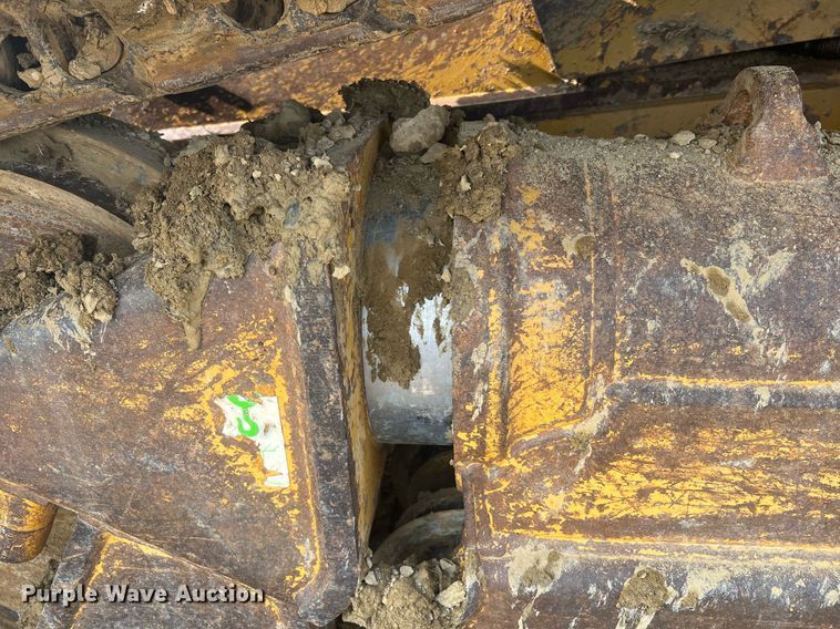 image for item LI9775 2014 Caterpillar D6N LGP  dozer