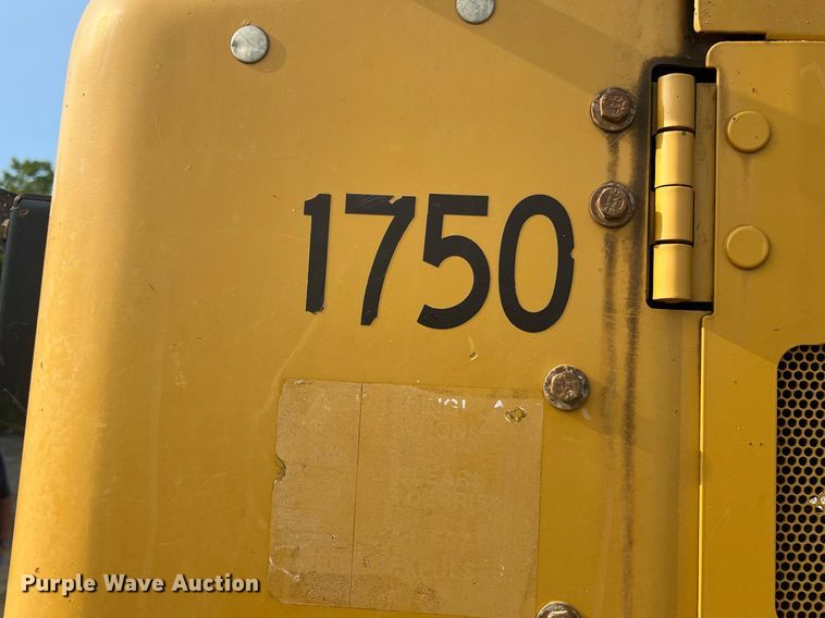 image for item LI9775 2014 Caterpillar D6N LGP  dozer