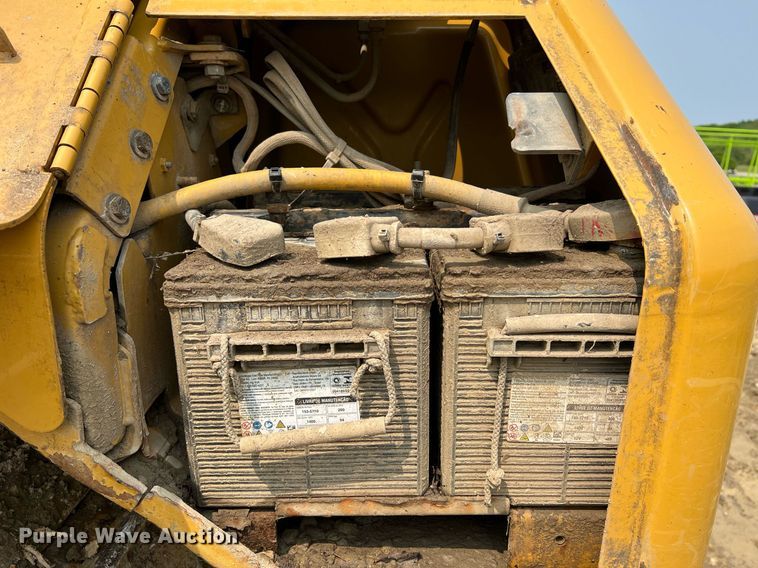 image for item LI9775 2014 Caterpillar D6N LGP  dozer