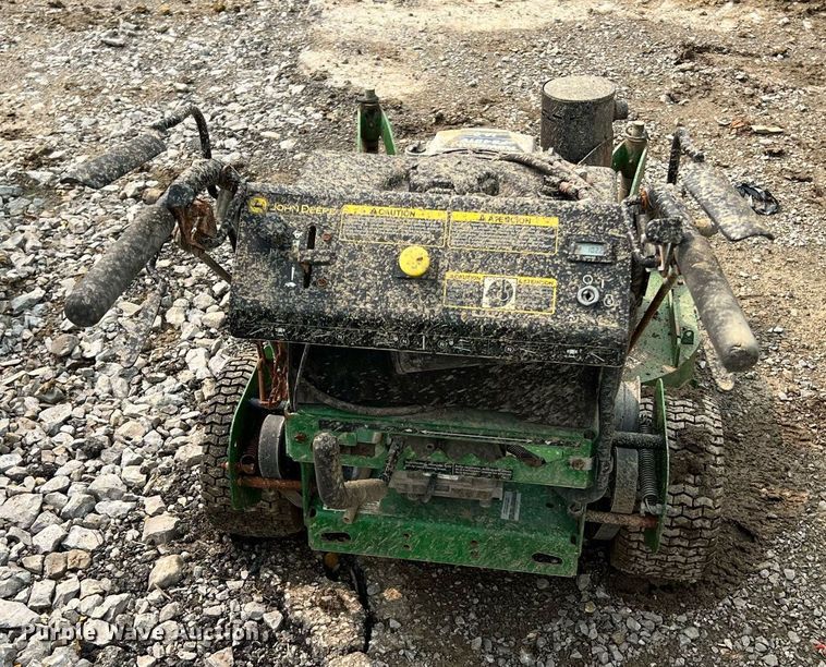 image for item LI9776 John Deere WG36A  lawn mower