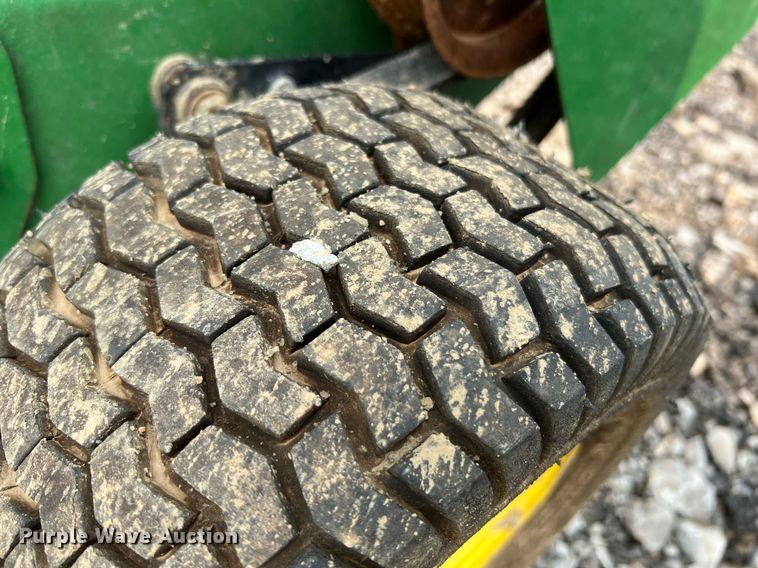 image for item LI9776 John Deere WG36A  lawn mower