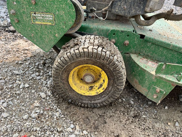 image for item LI9776 John Deere WG36A  lawn mower