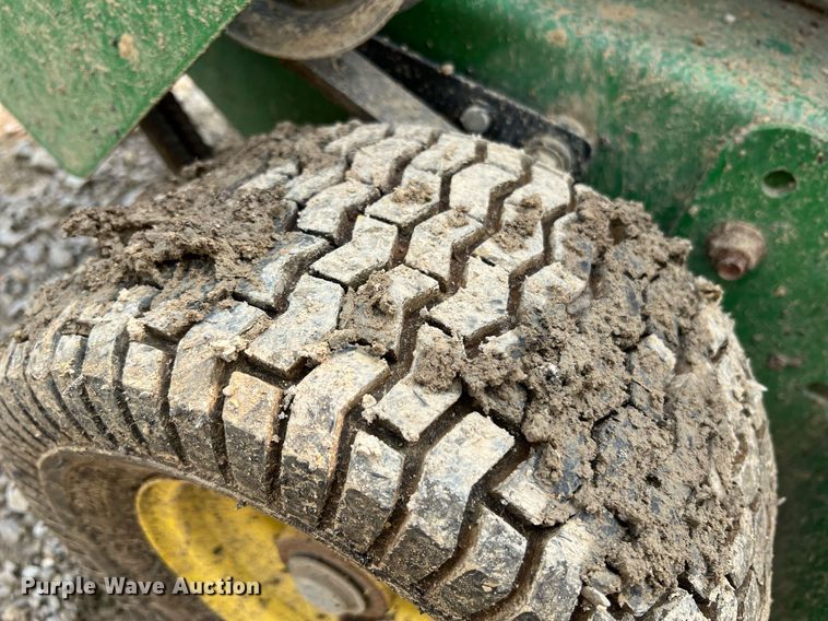 image for item LI9776 John Deere WG36A  lawn mower