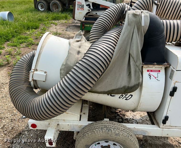 image for item LI9779 Madvac 61D  lawn vacuum