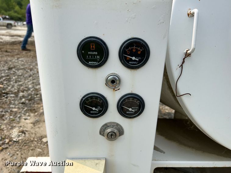 image for item LI9779 Madvac 61D  lawn vacuum