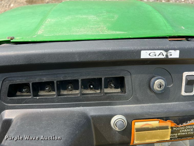 image for item LI9780 John Deere Gator 6X4  utility vehicle