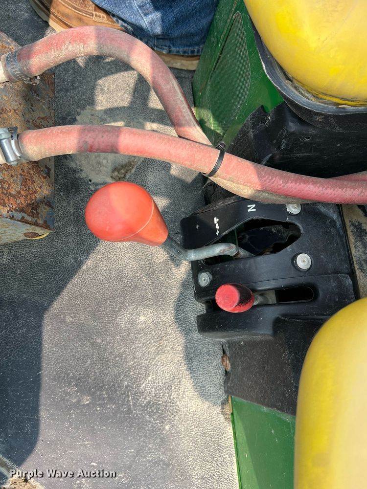 image for item LI9780 John Deere Gator 6X4  utility vehicle