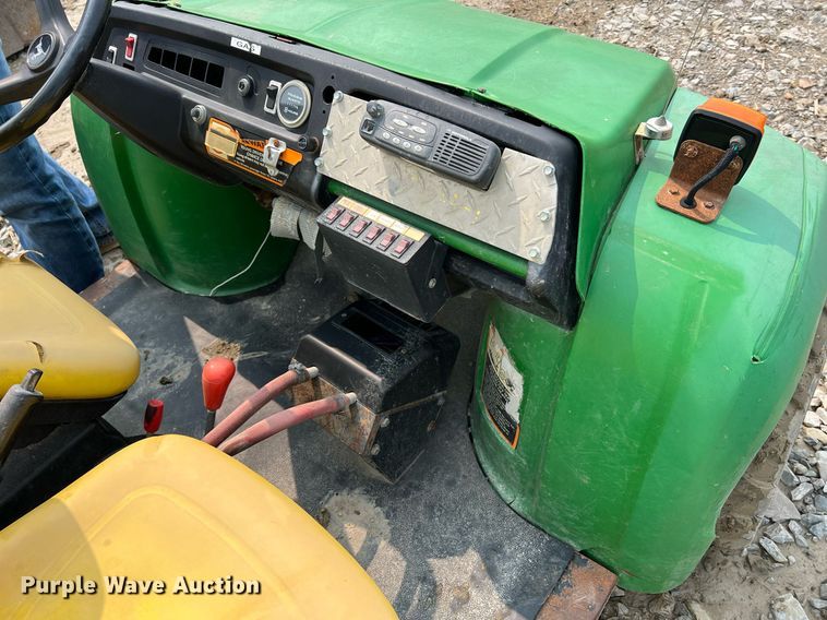 image for item LI9780 John Deere Gator 6X4  utility vehicle