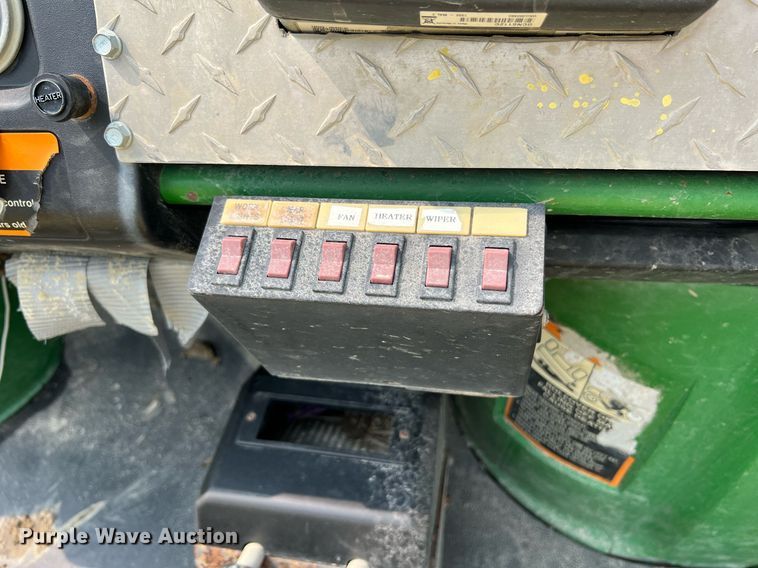 image for item LI9780 John Deere Gator 6X4  utility vehicle