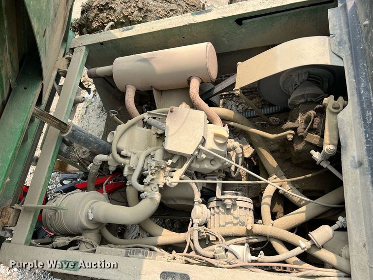 image for item LI9780 John Deere Gator 6X4  utility vehicle