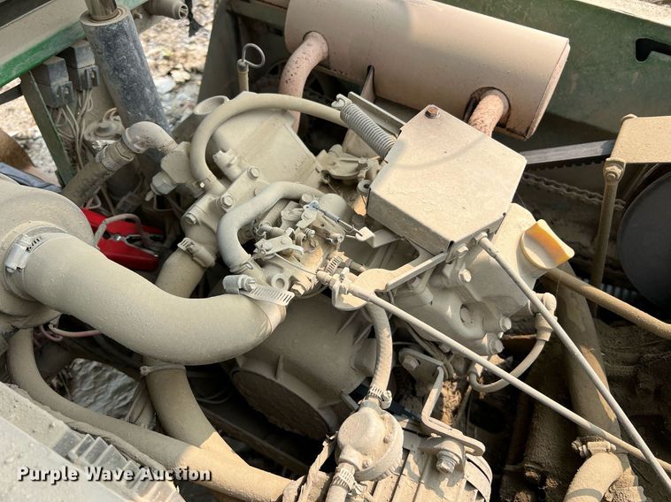 image for item LI9780 John Deere Gator 6X4  utility vehicle