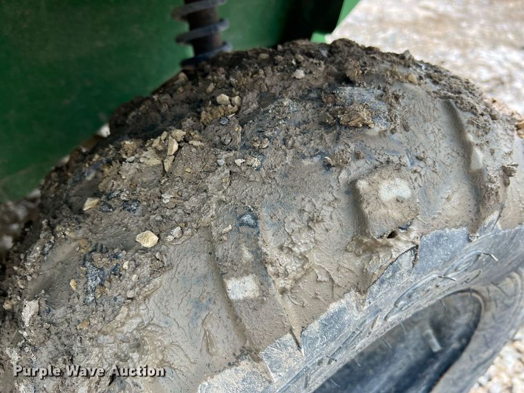 image for item LI9780 John Deere Gator 6X4  utility vehicle