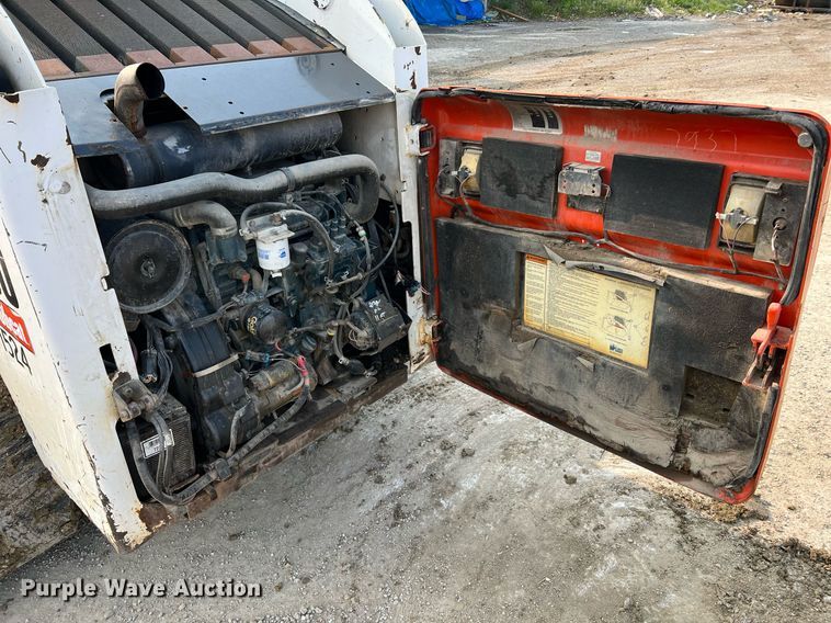 image for item LI9781 2008 Bobcat T250  tracked skid steer loader